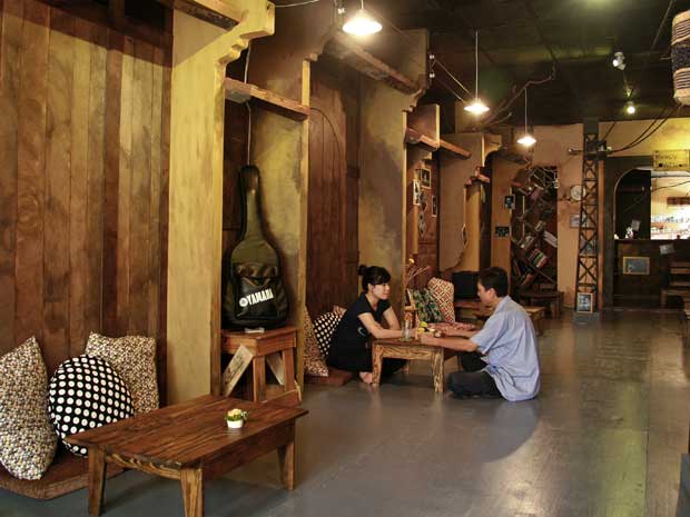 Quán Cafe Sleepy Town: Phố cũ trên căn gác xép Quán Cafe Sleepy Town: Phố cũ trên căn gác xép