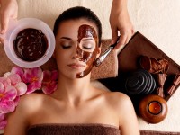 Làn da sáng mịn với mặt nạ cà phê Làn da sáng mịn với mặt nạ cà phê
